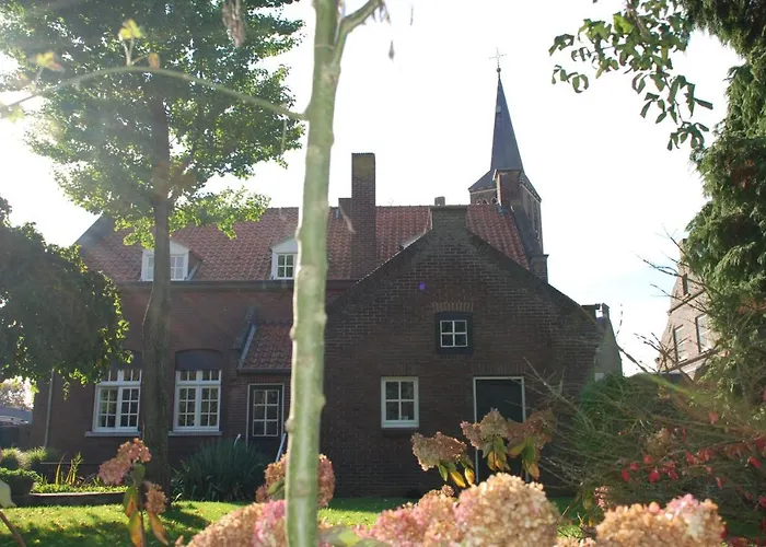 De Vorster Pastorie * Broekhuizenvorst